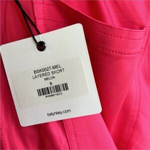 NWT Belyn Key Layered Skort Melon Pink Skirt Golf Tennis Size Small 17”